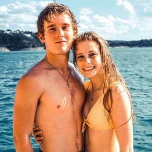 Meet your Posher, Adrianna